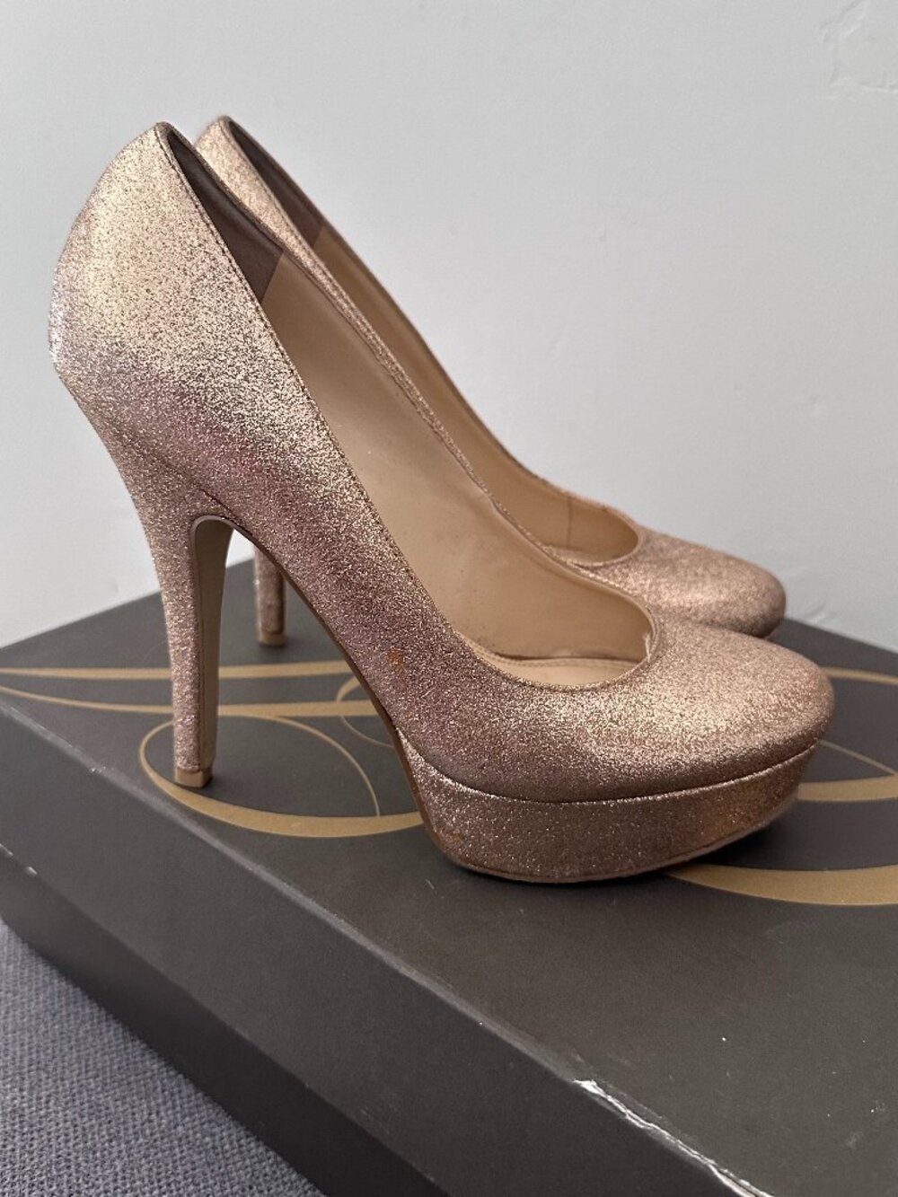 Enzo Angiolini Glitter Pumps Size 4.5